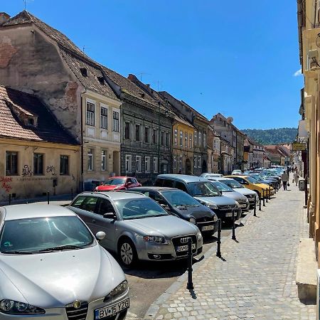 White Moon Apartment Braşov Dış mekan fotoğraf