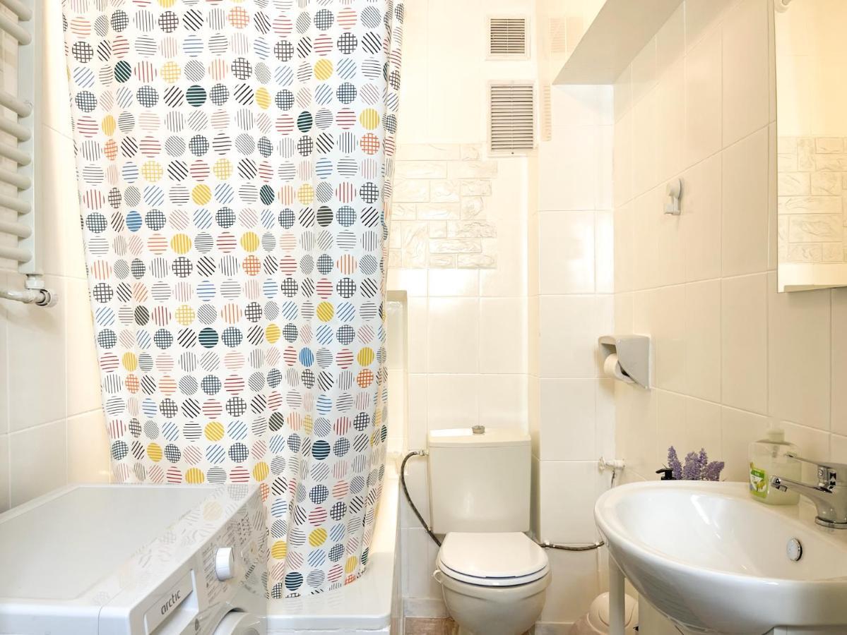 White Moon Apartment Braşov Dış mekan fotoğraf