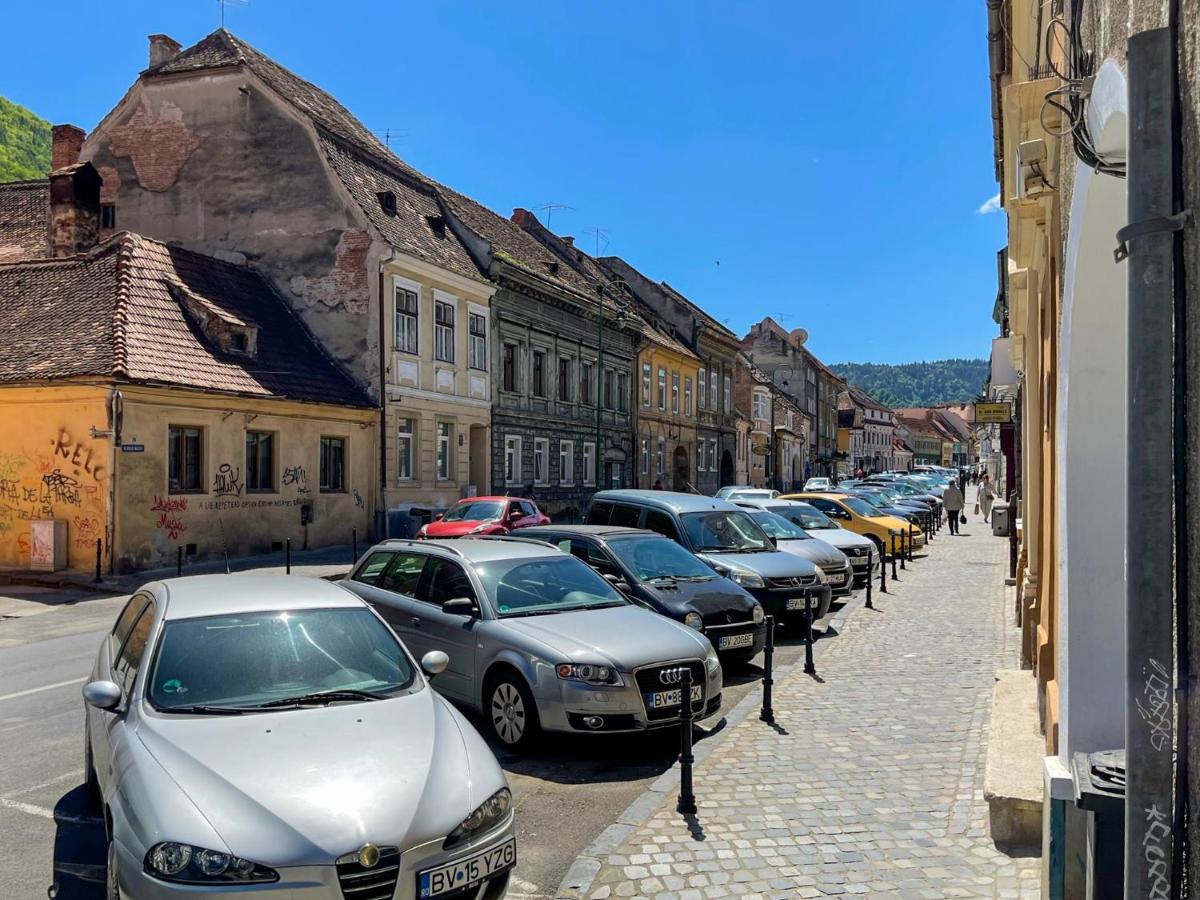 White Moon Apartment Braşov Dış mekan fotoğraf