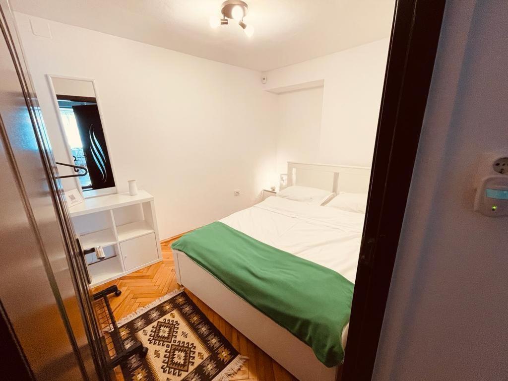 White Moon Apartment Braşov Dış mekan fotoğraf